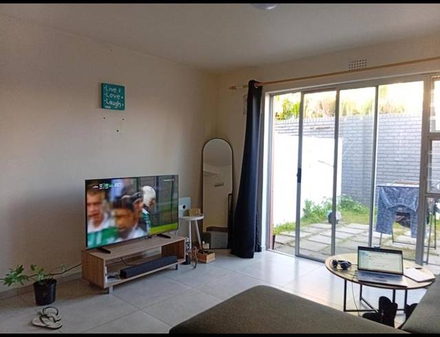 2 BEDROOM PROPERTY TO RENT IN LANSDOWNE